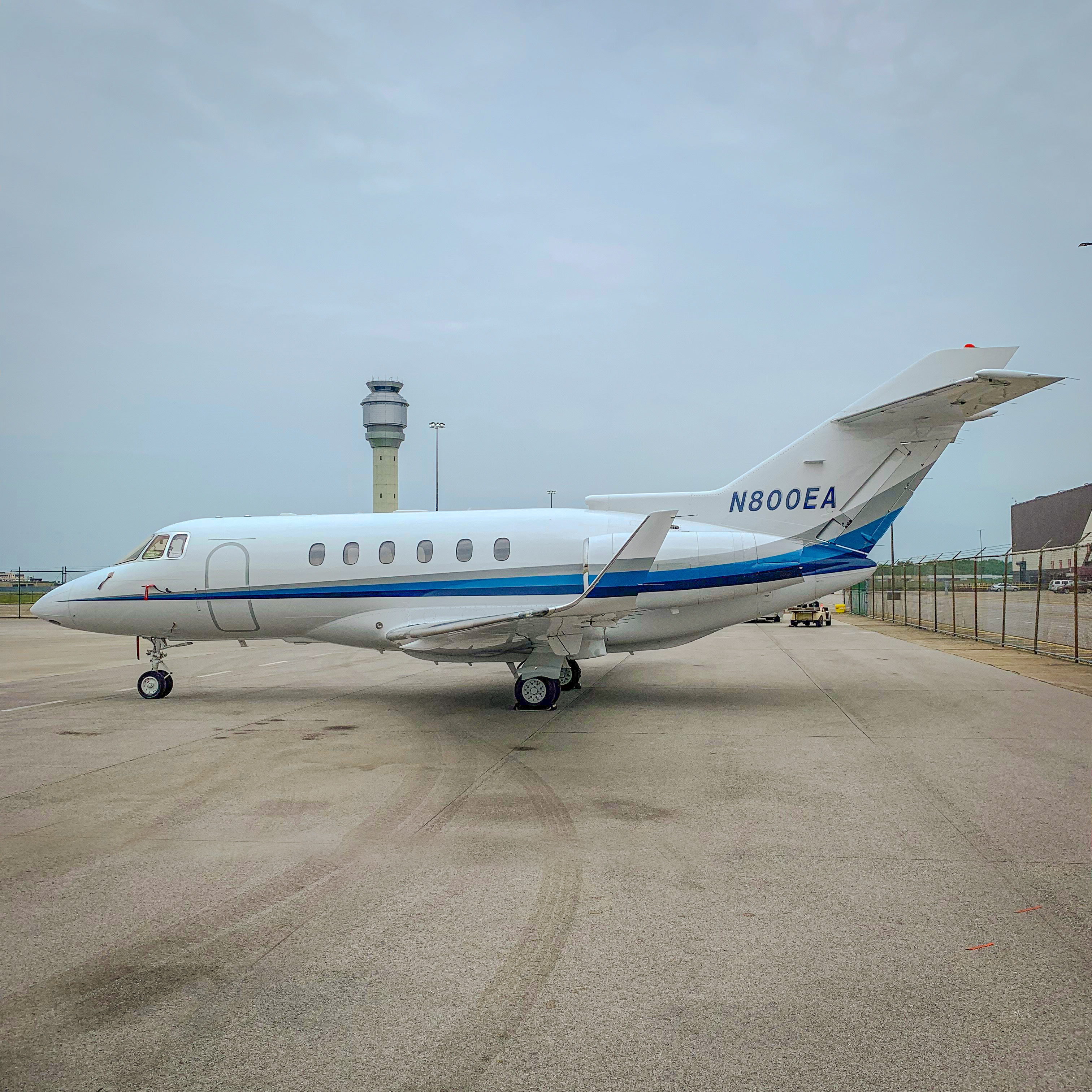 Image of tail N800EA