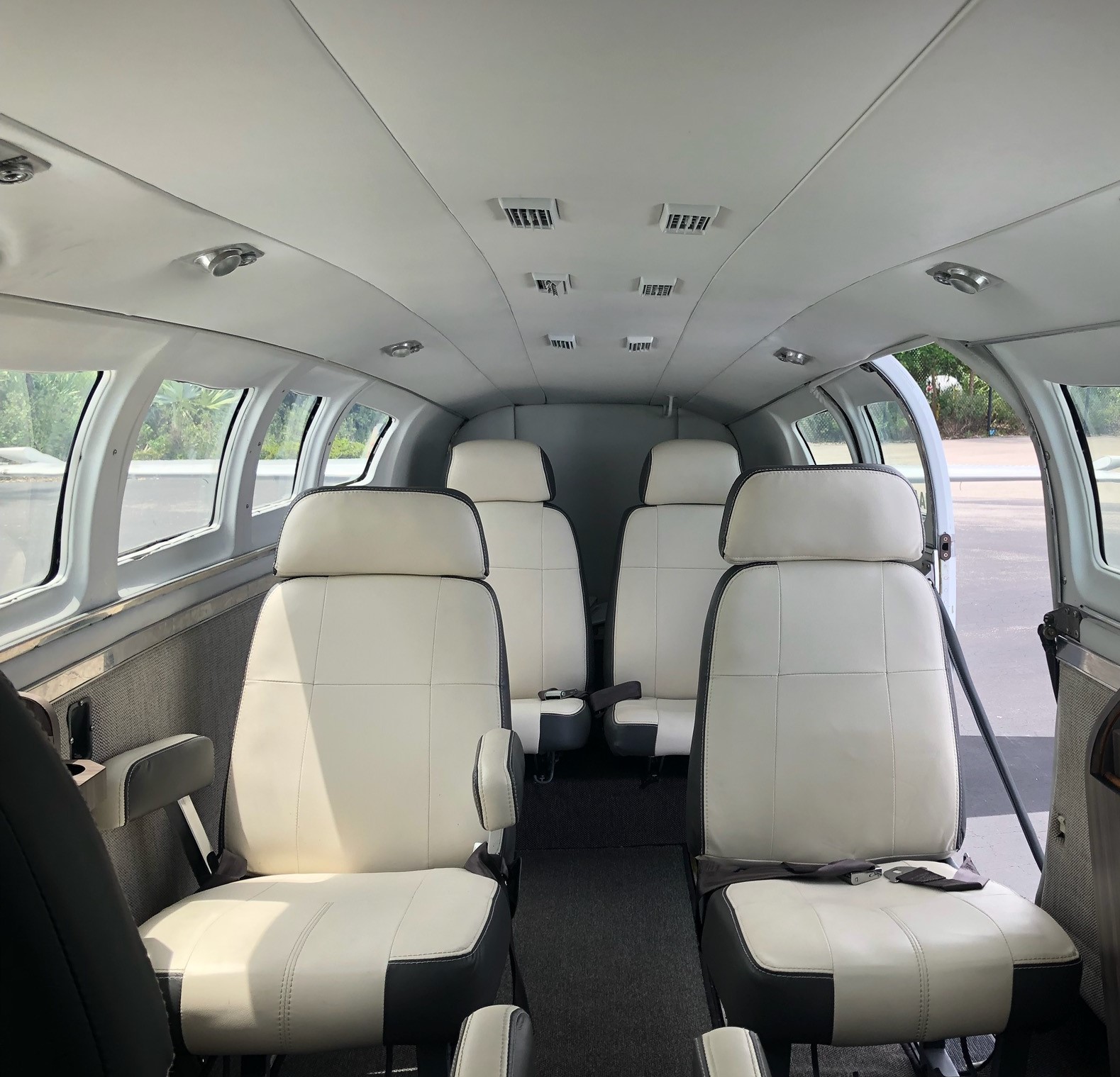 Aircraft Image for N800KW