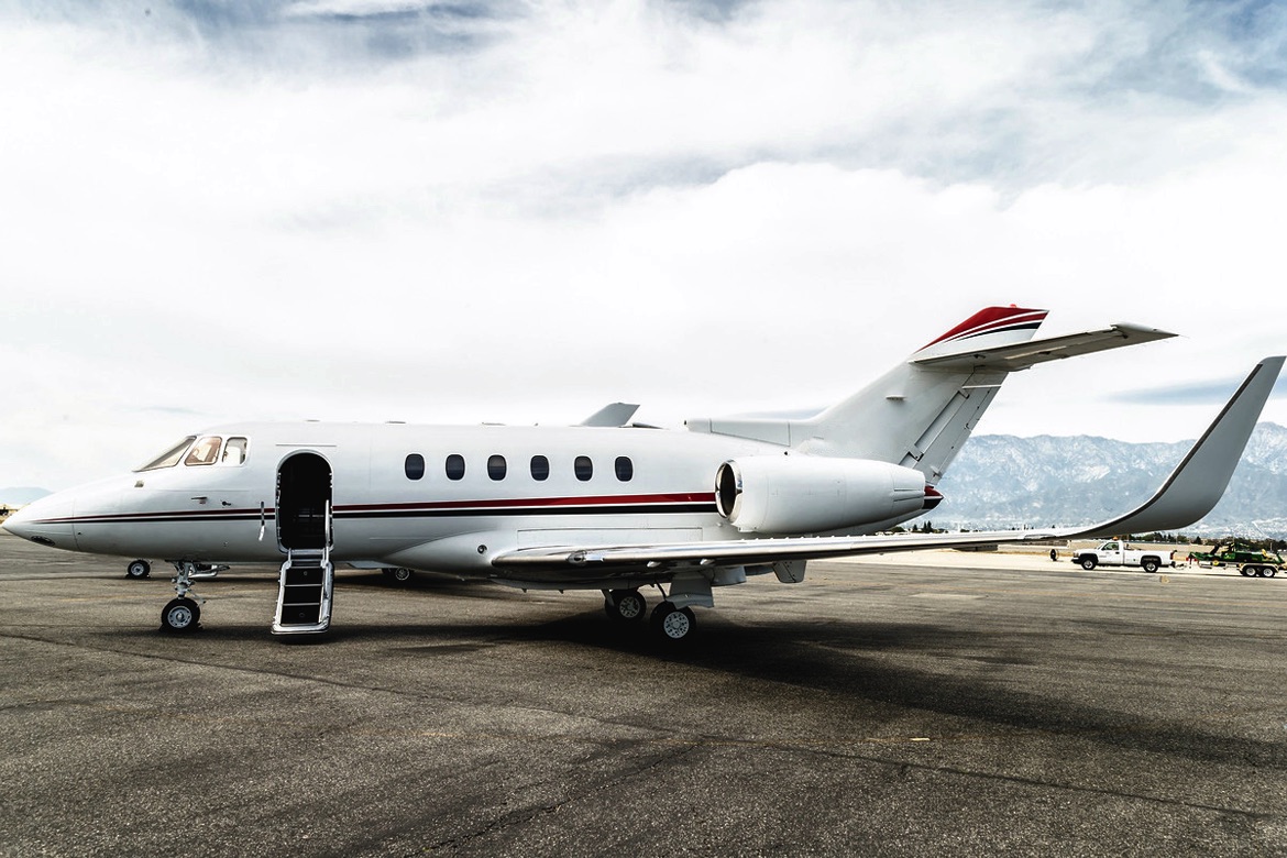 Image of tail N800PZ
