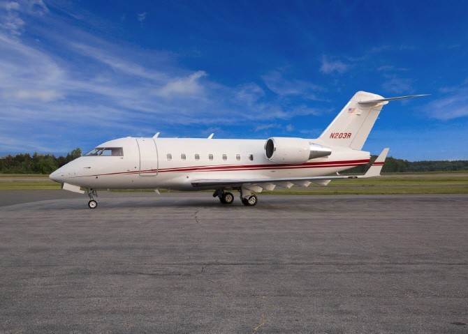 Image of tail N800WC