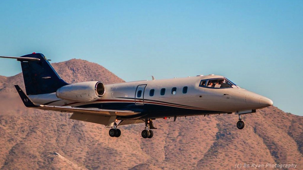 Image of tail N801GJ