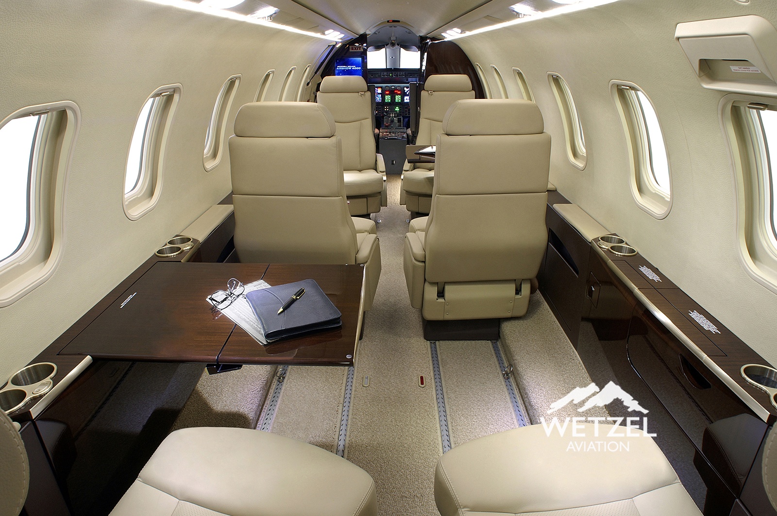 Aircraft Image for N808W