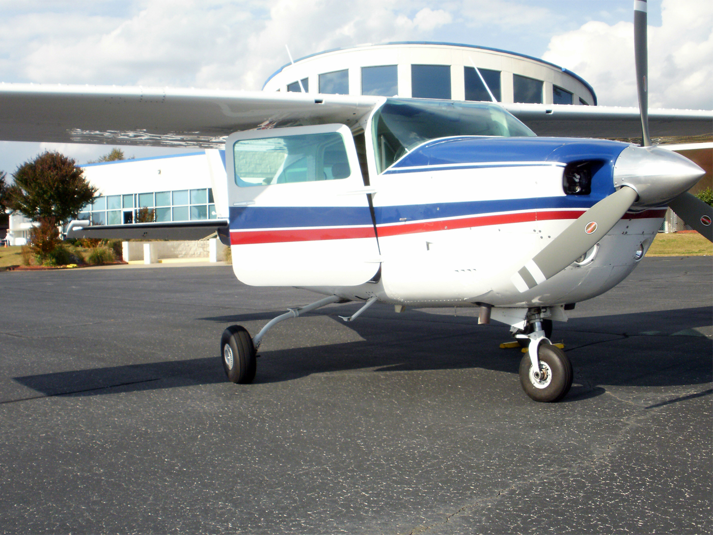 Image of tail N8128L