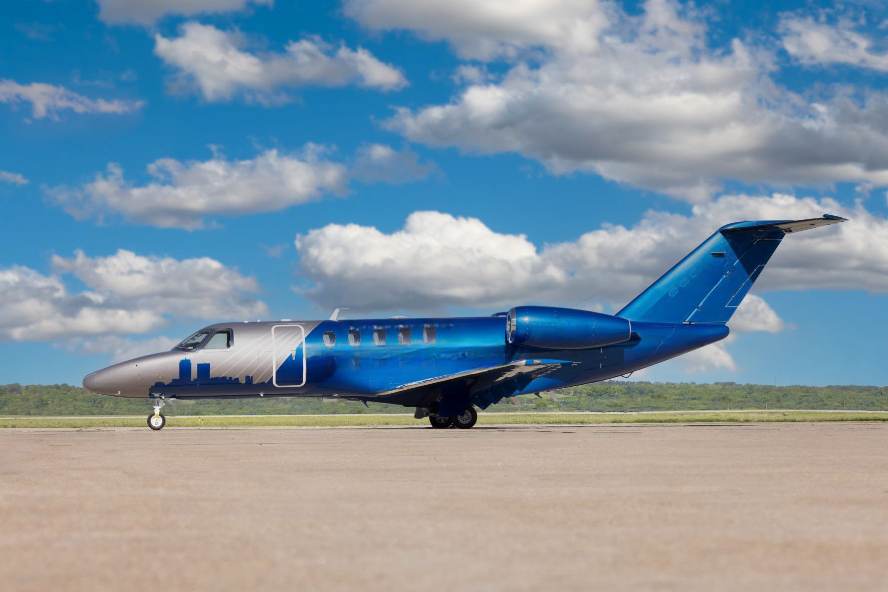 Image of tail N812Z