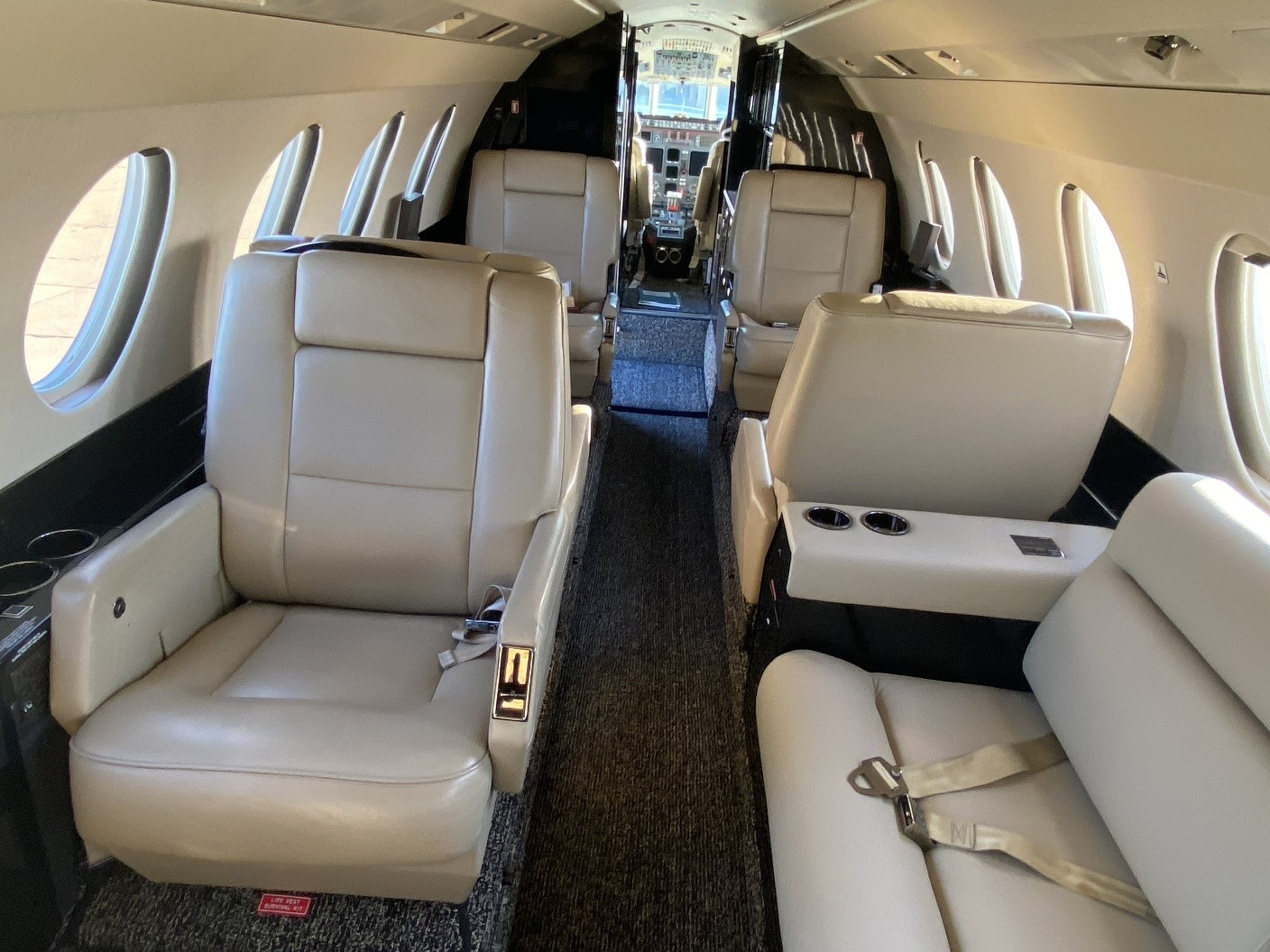 Aircraft Image for N816AX