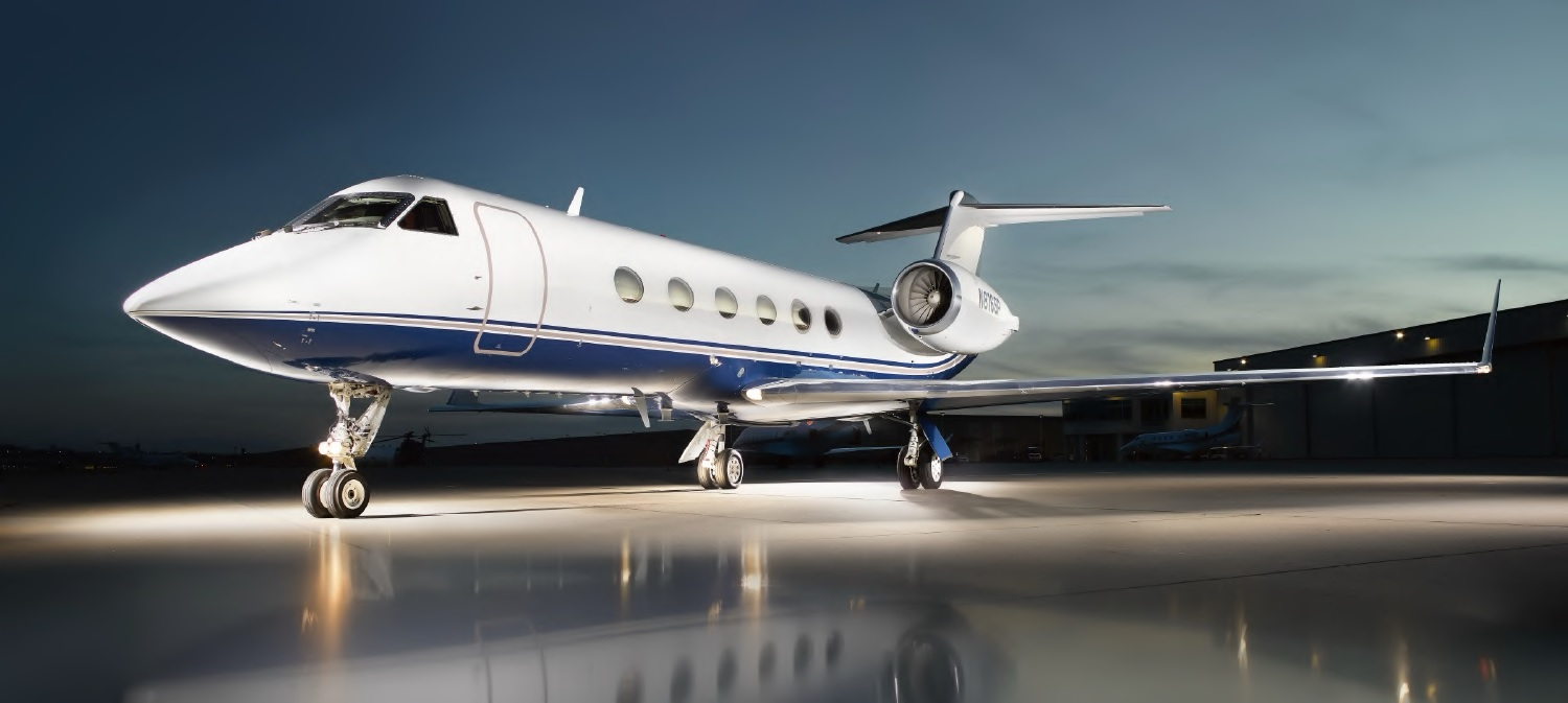 N715AV Challenger 850 | Virtual Hangar