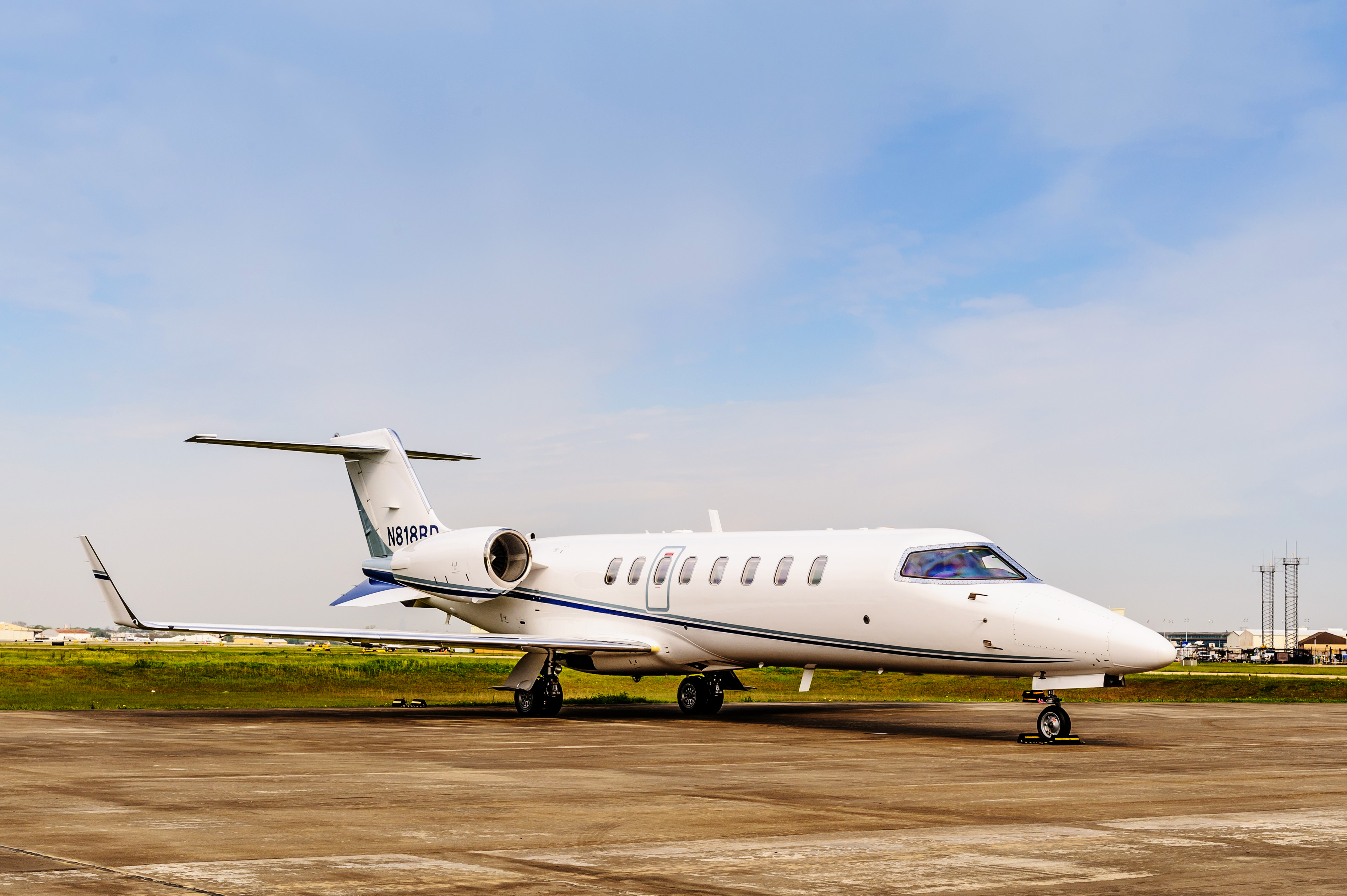 Image of tail N818BD