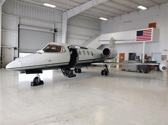 Image of tail N81GJ