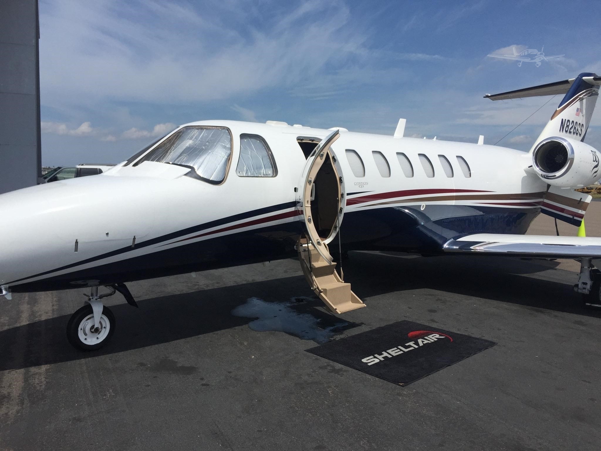 Image of tail N826CS