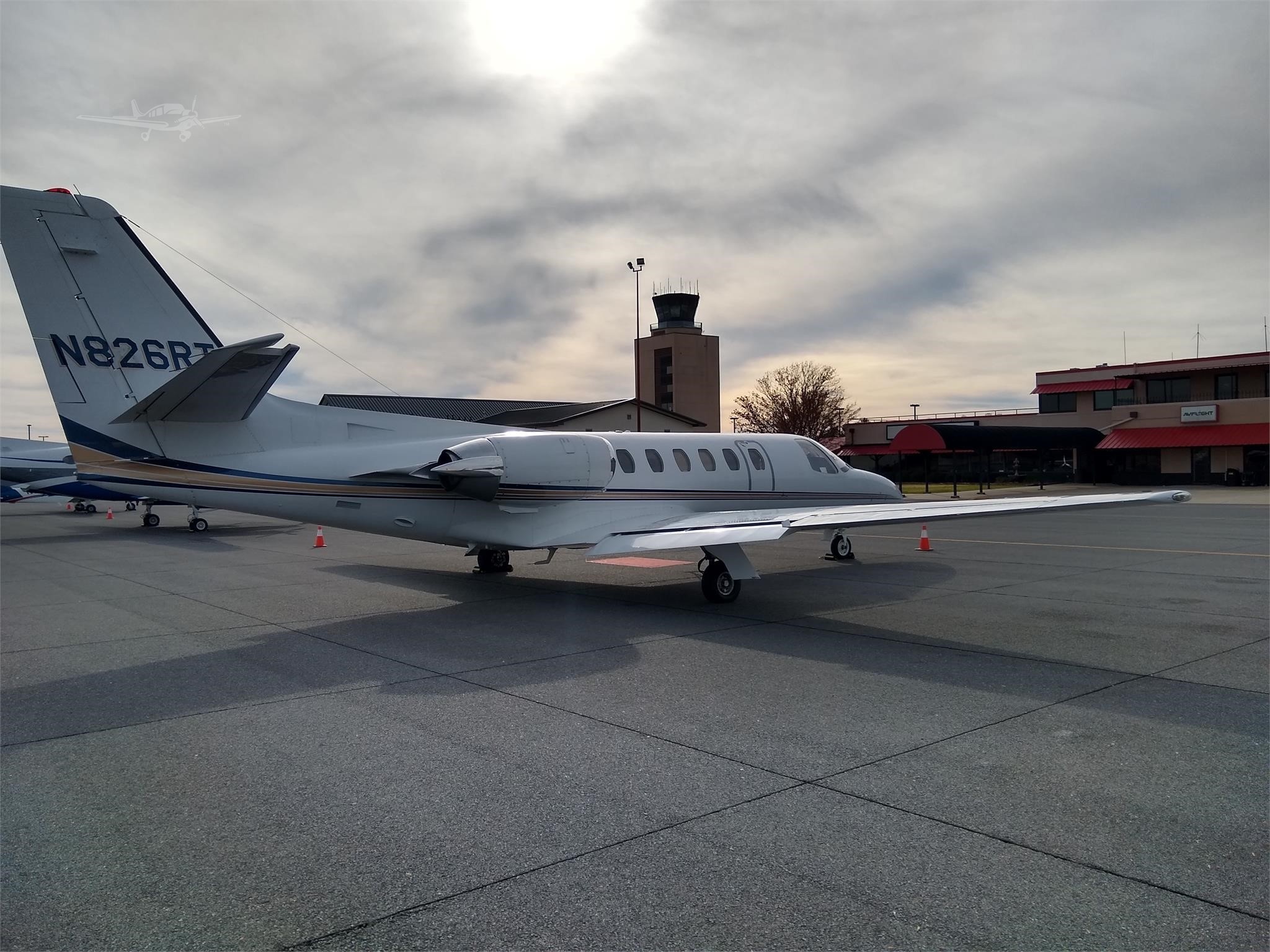 Image of tail N826RT