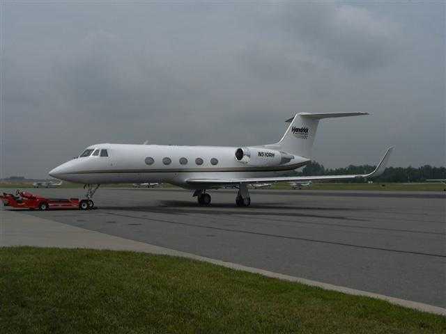 Image of tail N82CR