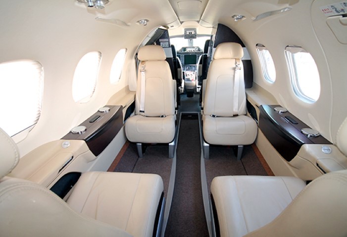 Aircraft Image for N82DU