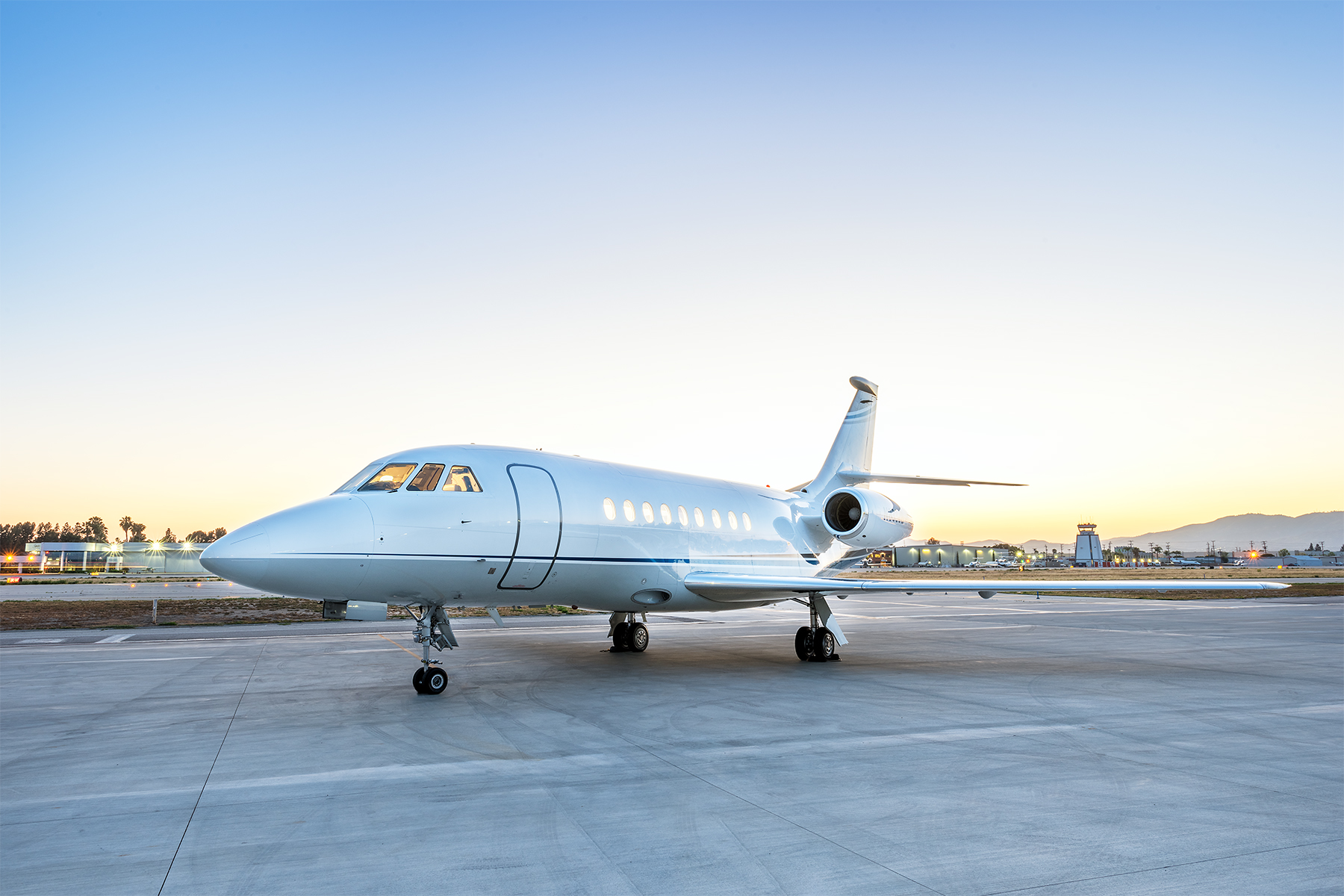 Image of tail N833JB