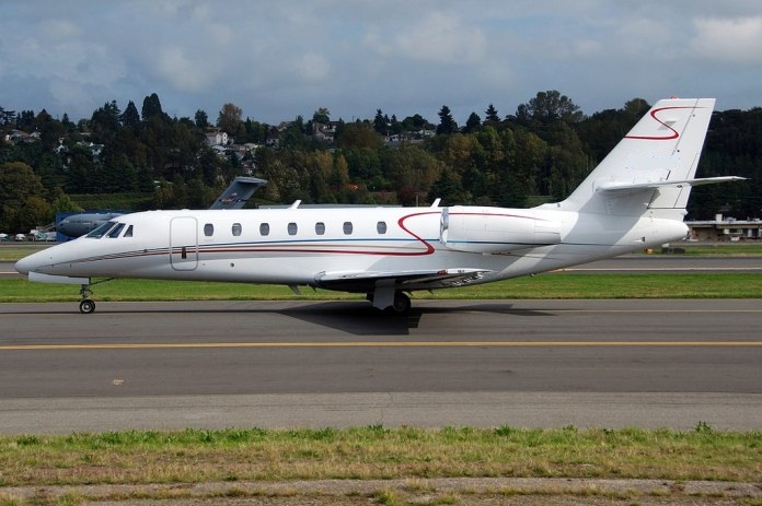 Image of tail N83SD