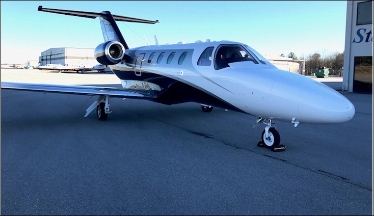 Image of tail N851DB
