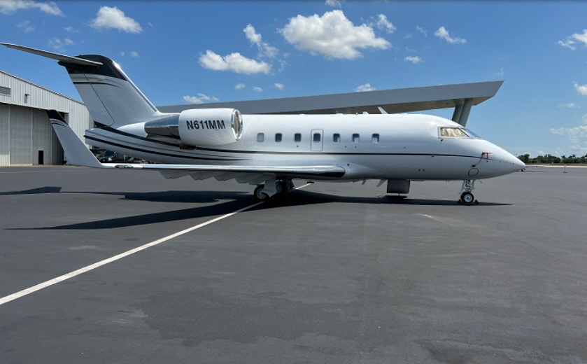 Image of tail N855MM