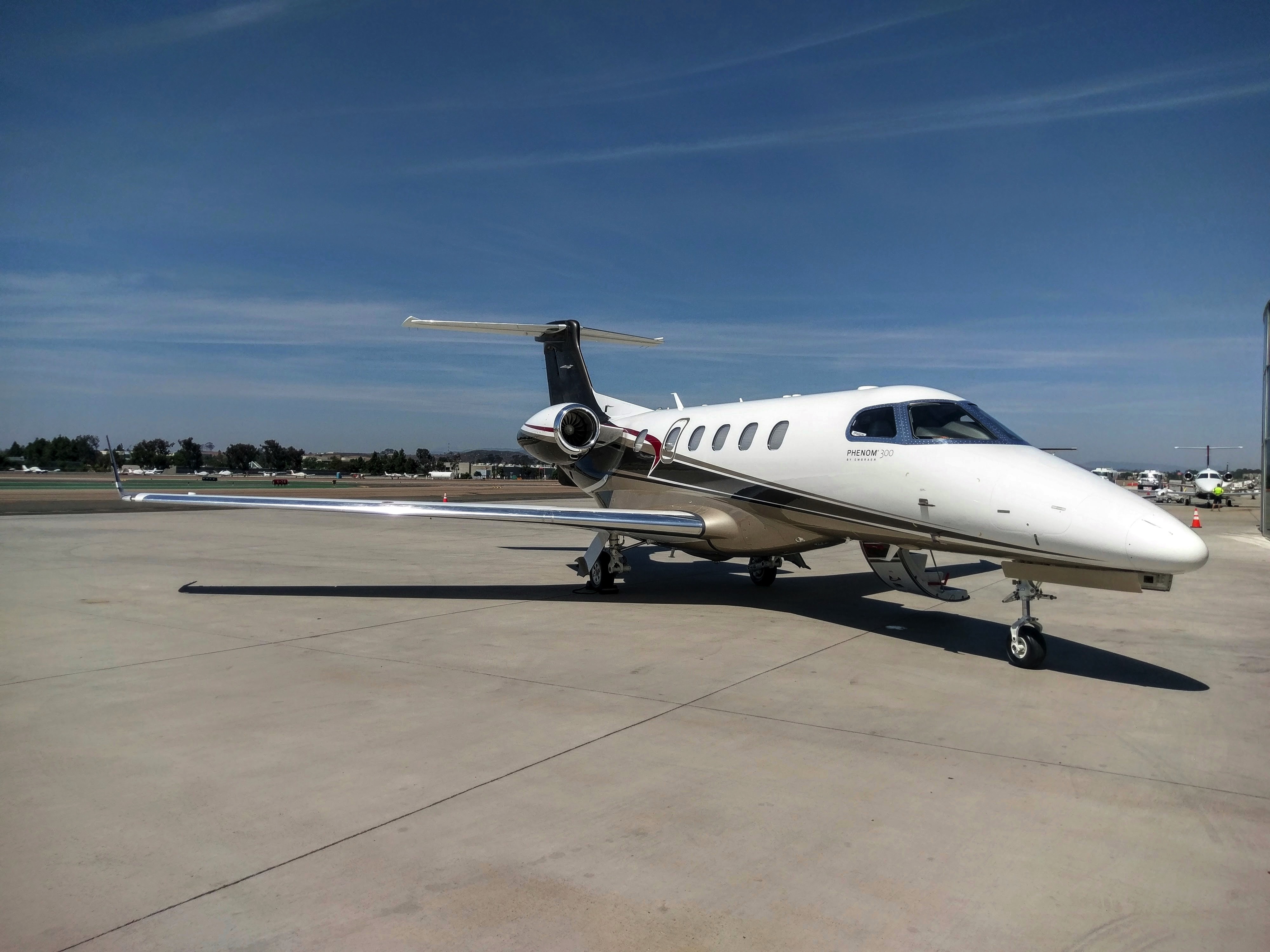 Image of tail N858EE