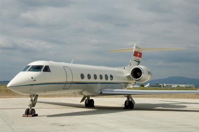 Image of tail N85NV