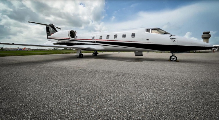 Image of tail N860RA