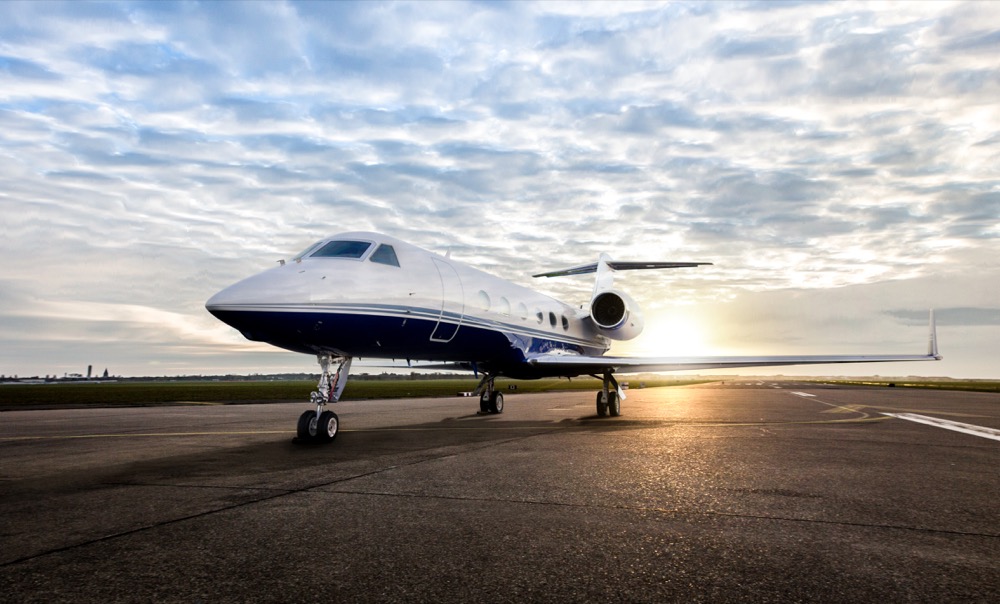 N329MD Challenger 601-3A | Virtual Hangar