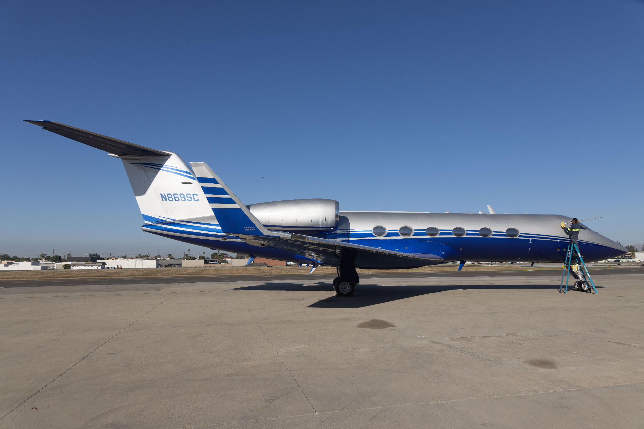 Image of tail N869SC