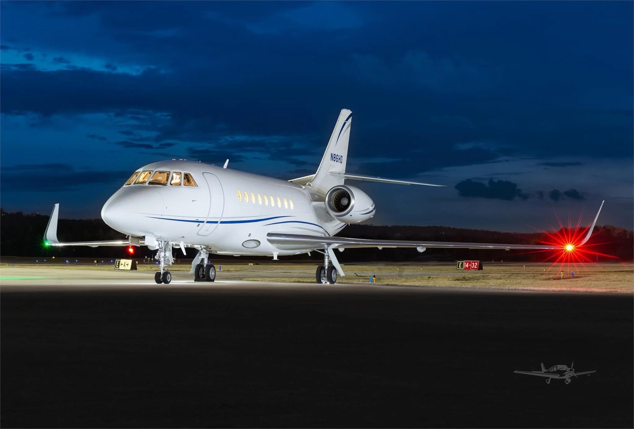 Image of tail N86HD