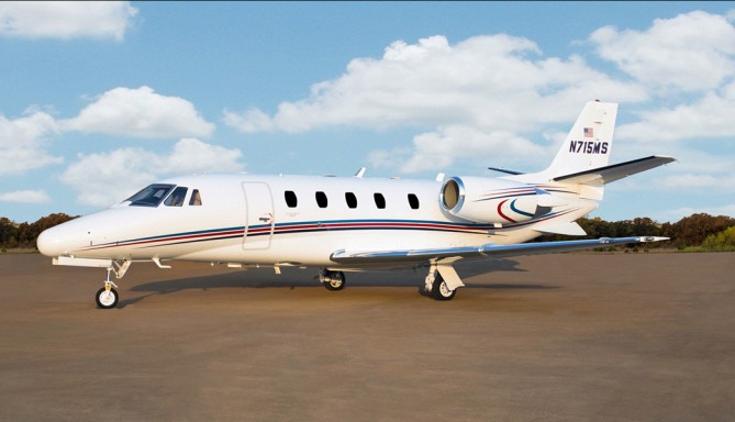 Image of tail N872BB