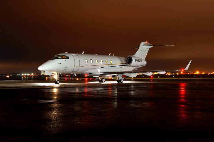 Image of tail N876CS