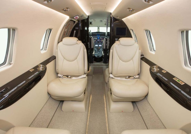 Aircraft Image for N877RW