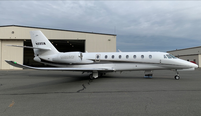 Image of tail N885JS