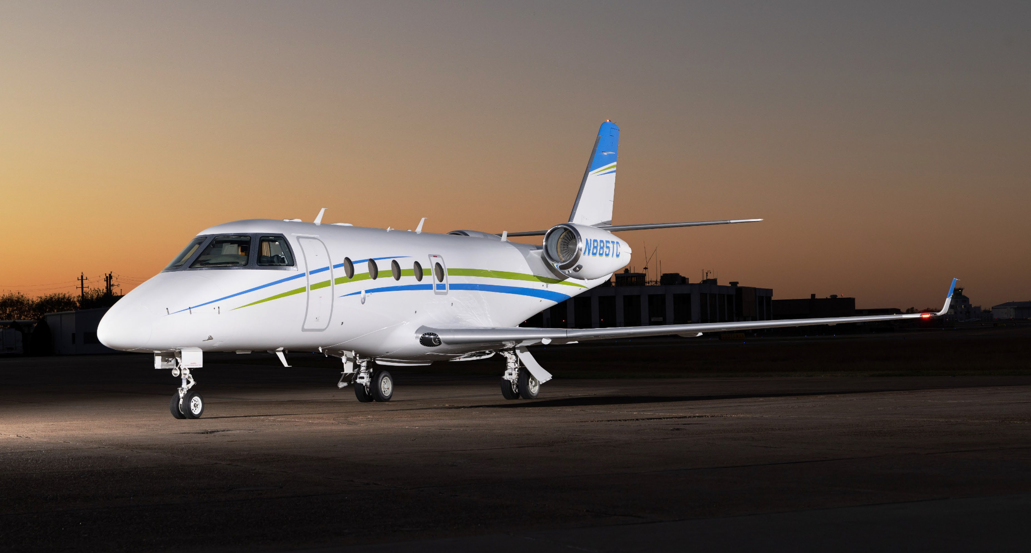Image of tail N885TC
