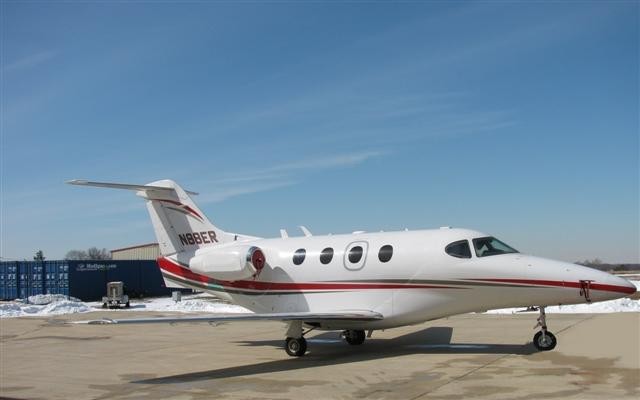 Image of tail N88ER