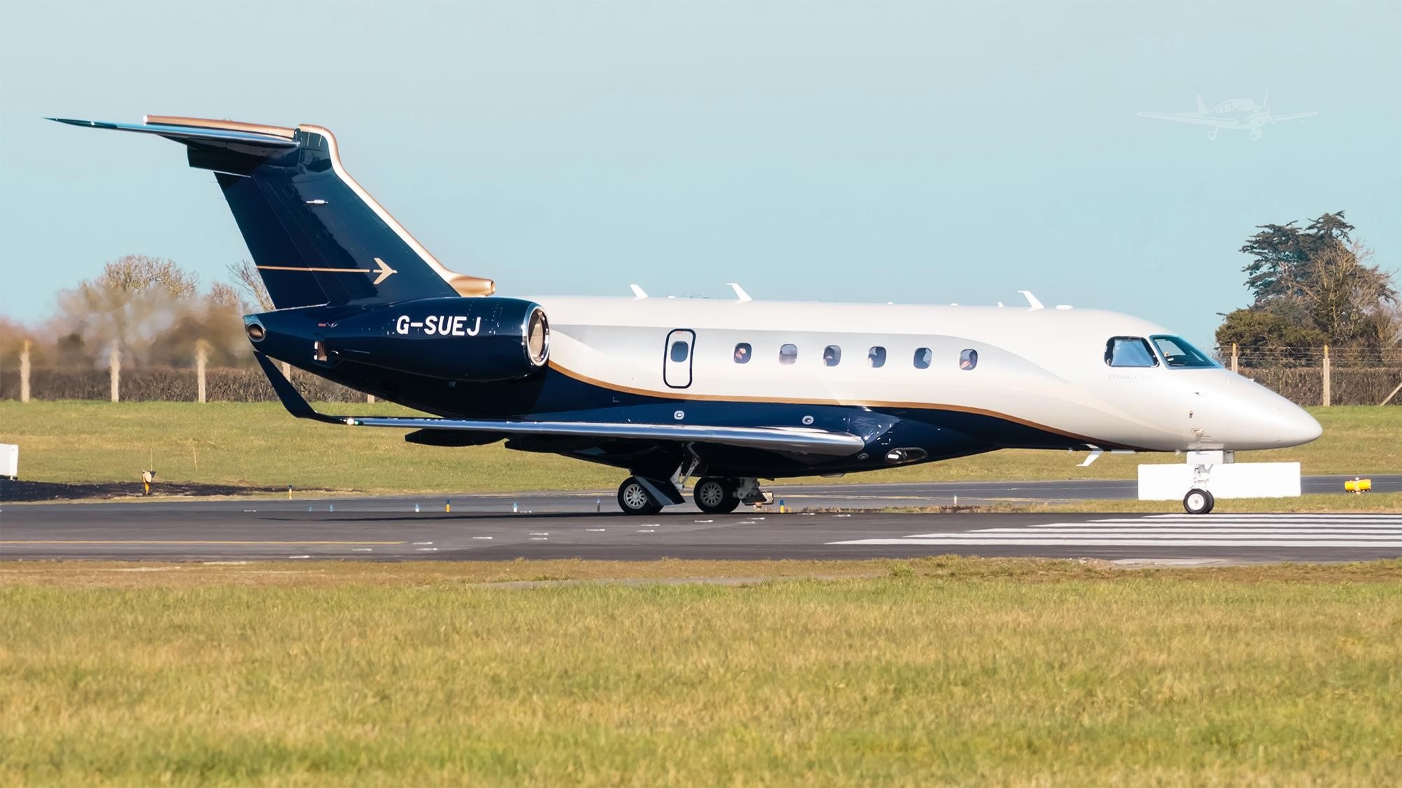 Image of tail N895CA