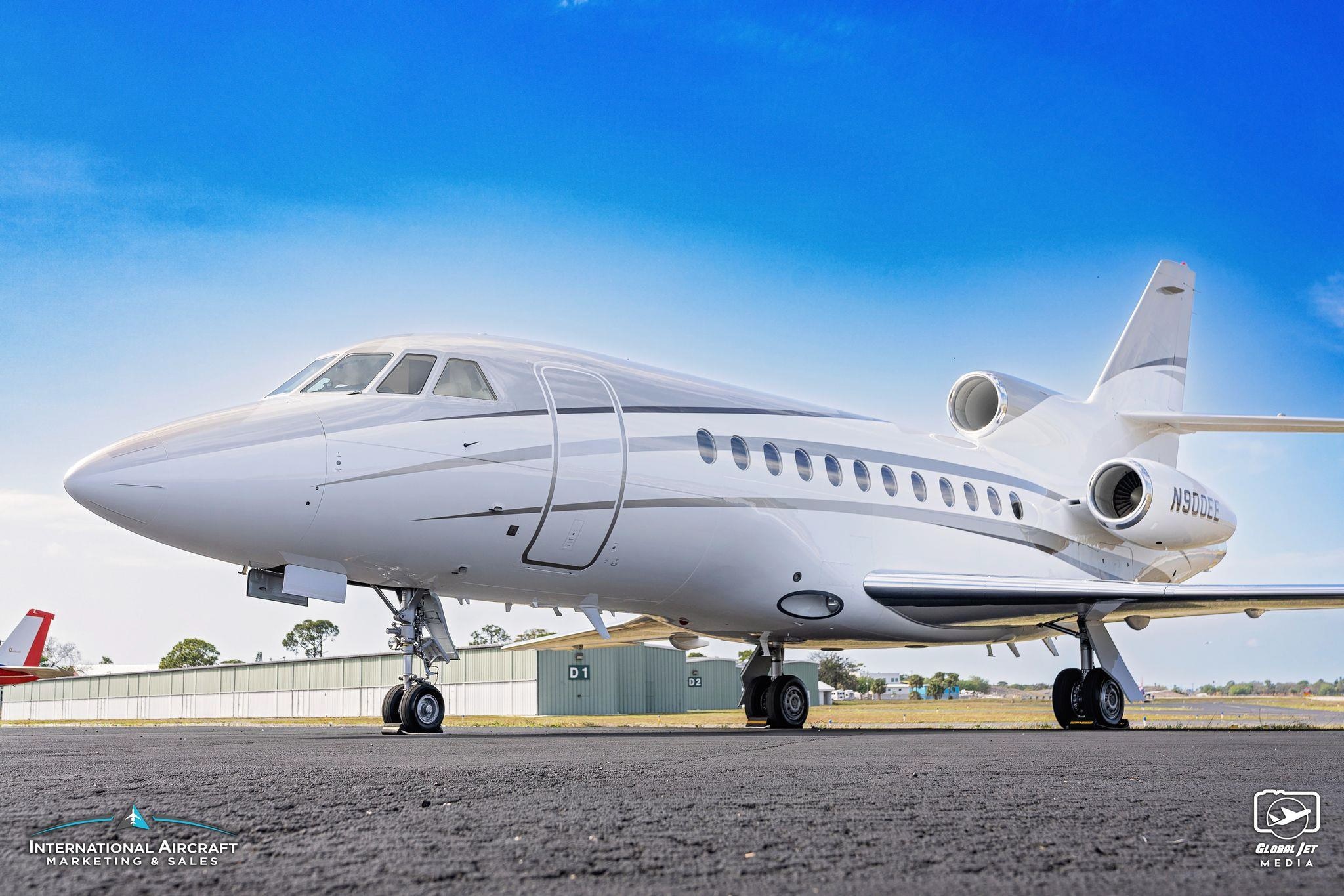 Image of tail N900EE