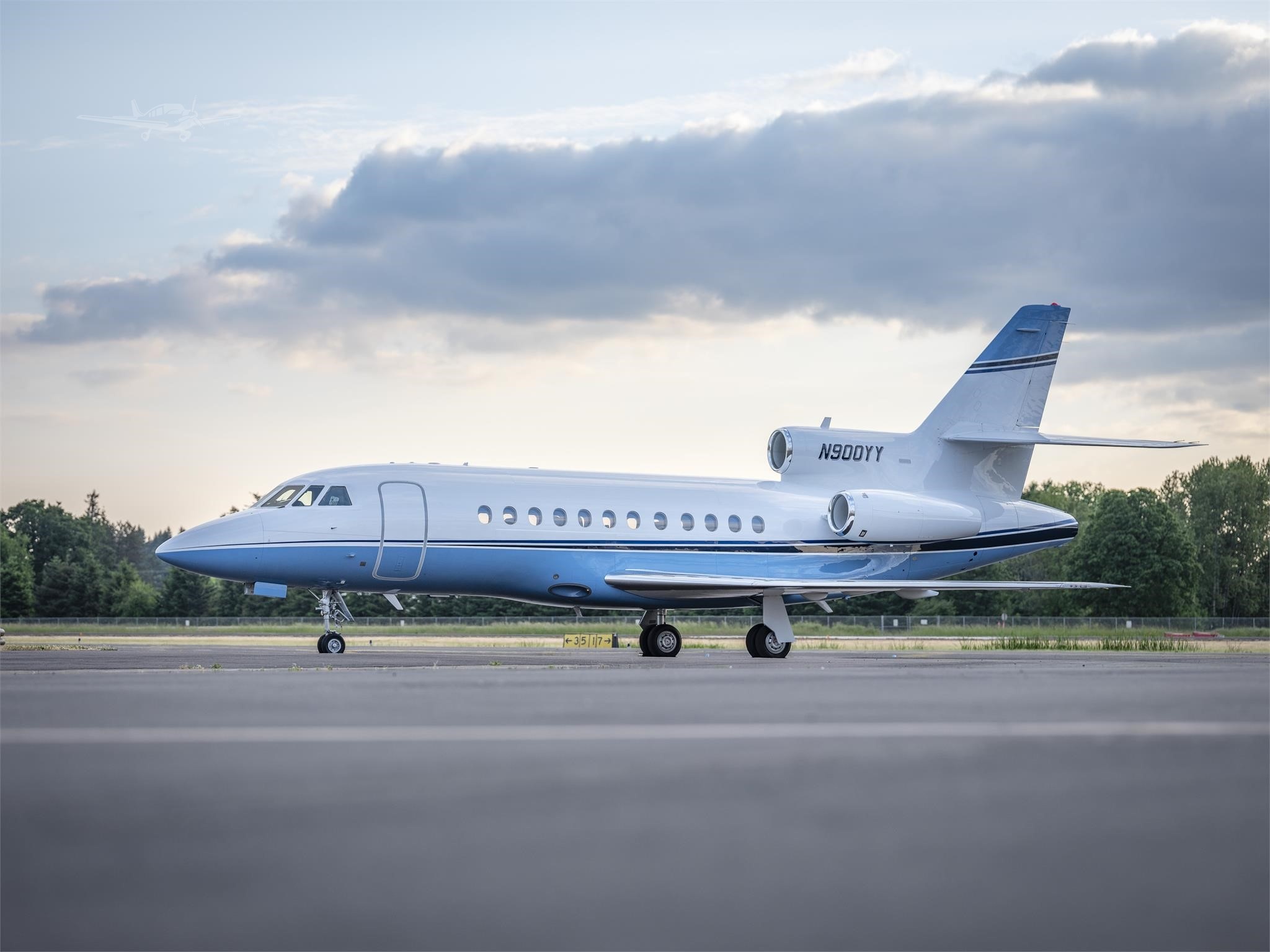 Image of tail N900YY