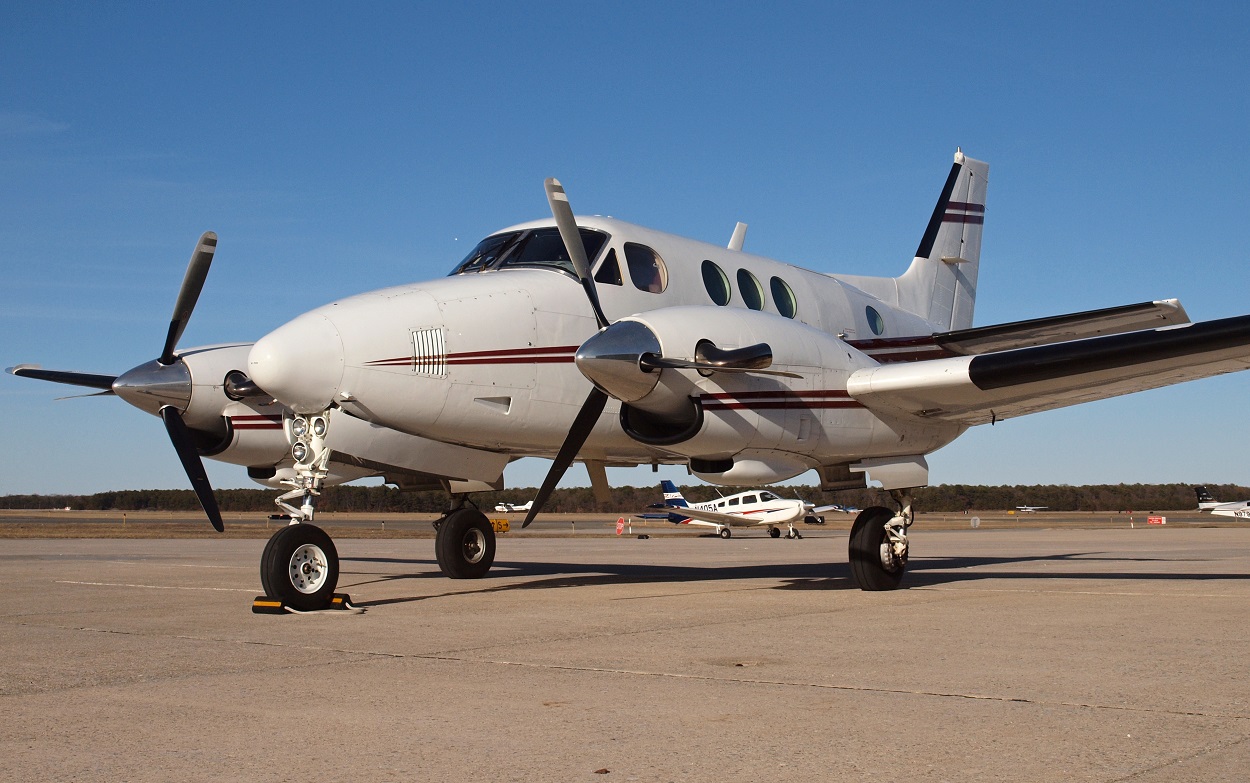 Image of tail N905NY