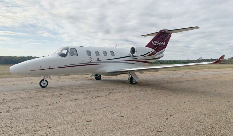Image of tail N906RR
