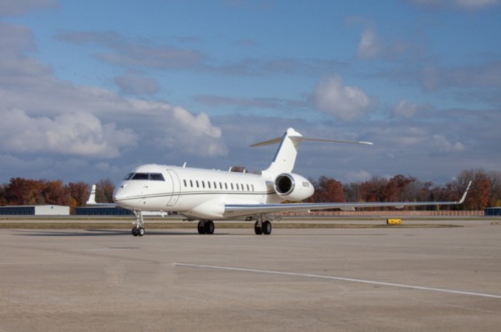 Image of tail N907PH
