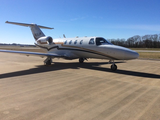 Image of tail N908PR