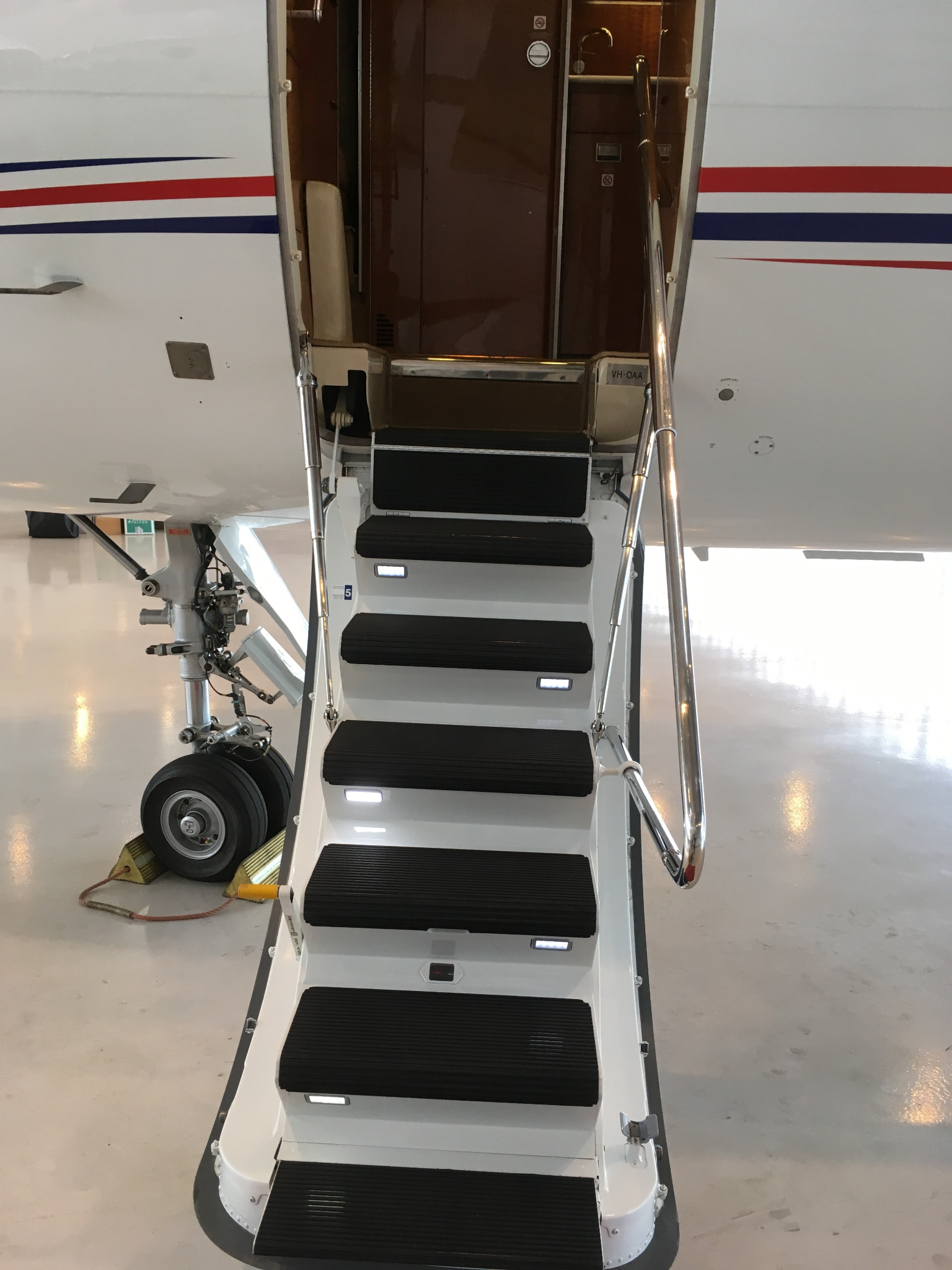 Image of tail N914SS