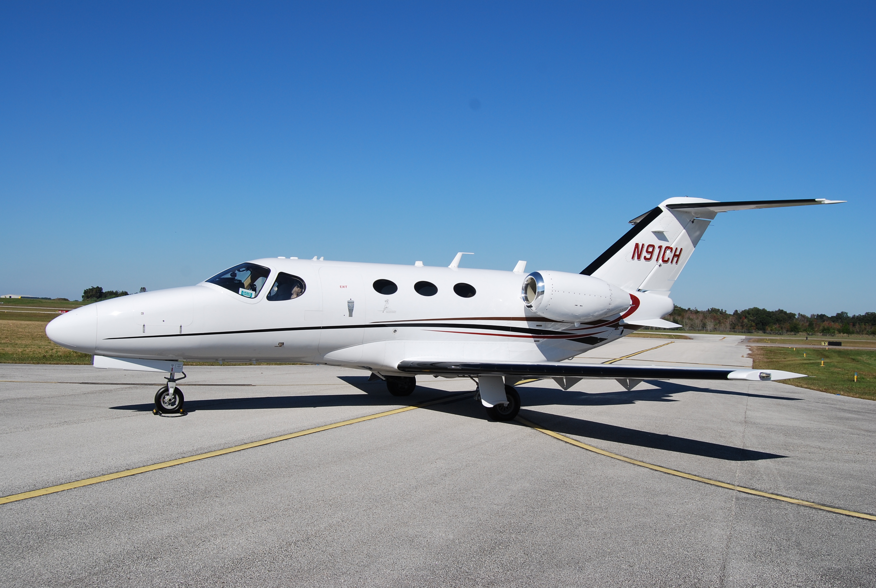 Image of tail N91CH