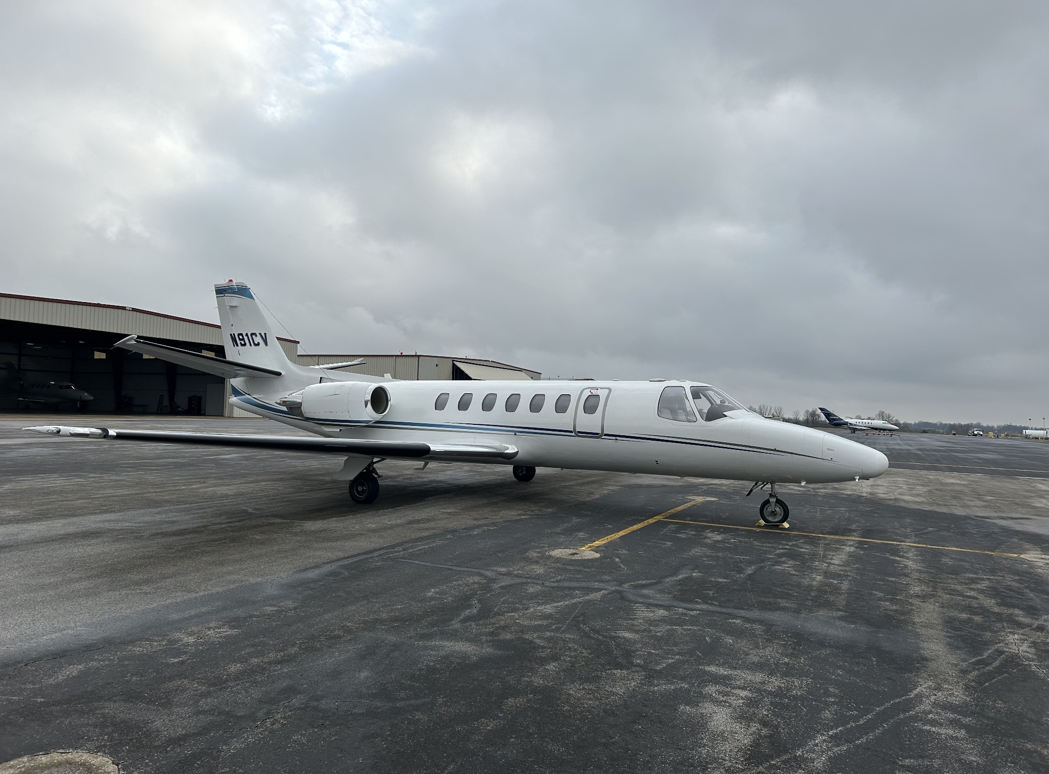 Image of tail N91CV