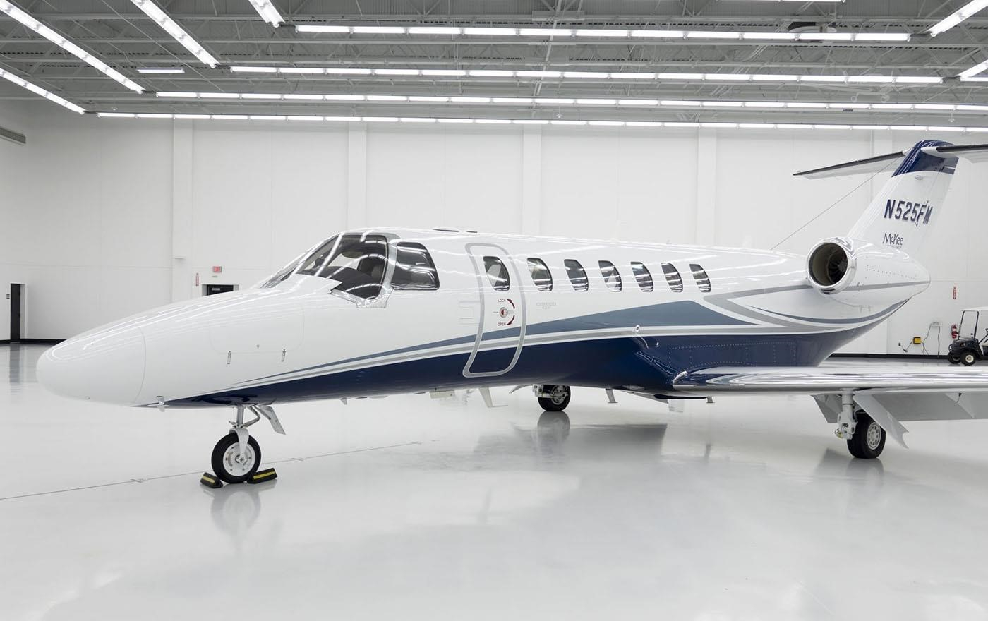 Image of tail N921PW