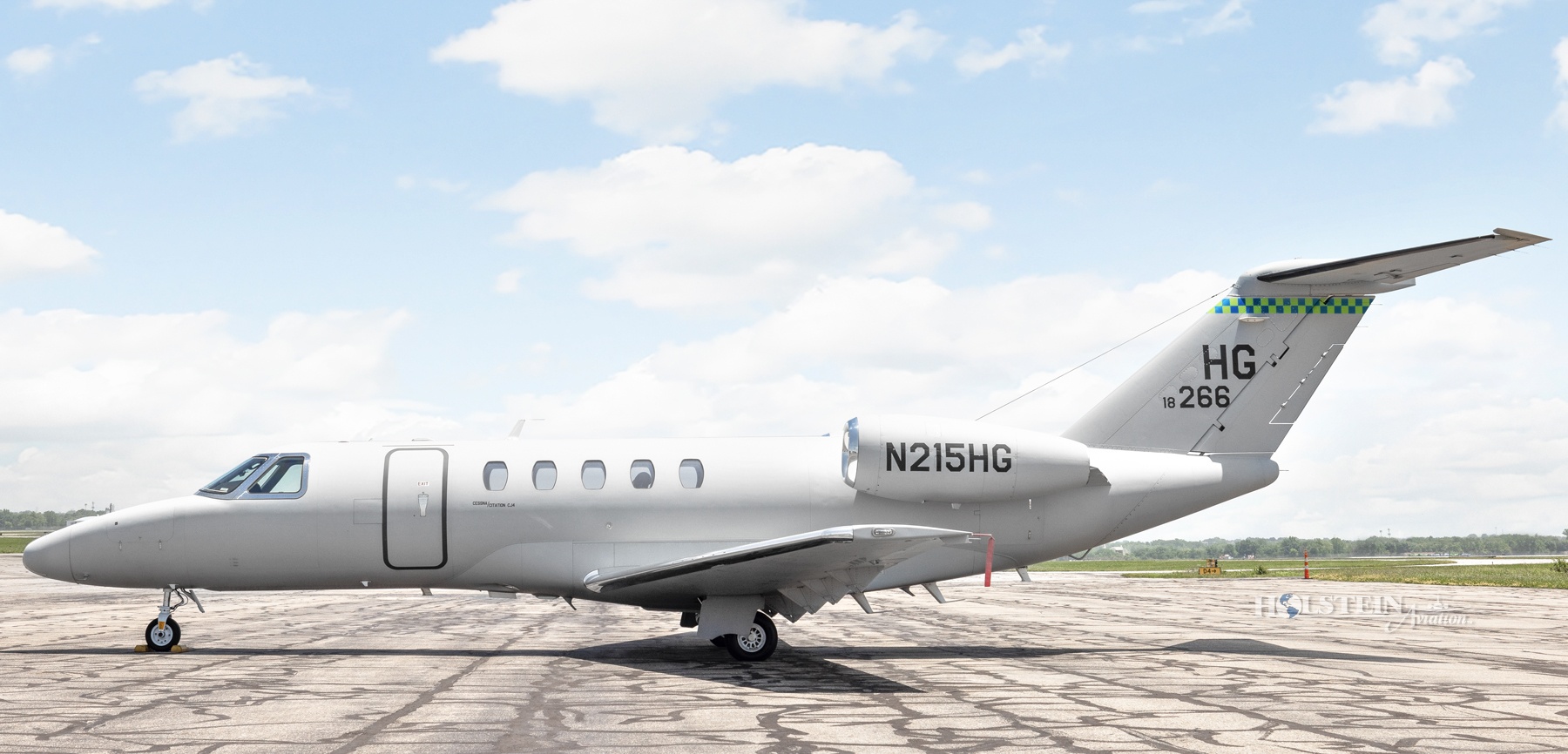 Image of tail N922BZ