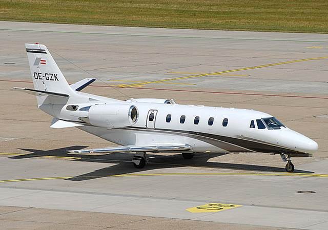 Image of tail N929JL