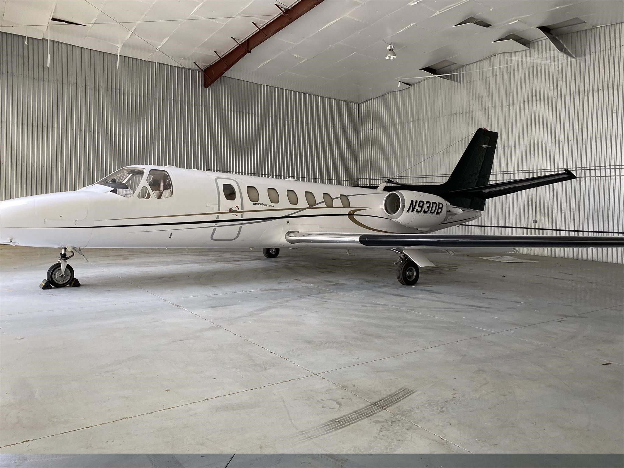 Image of tail N93DB