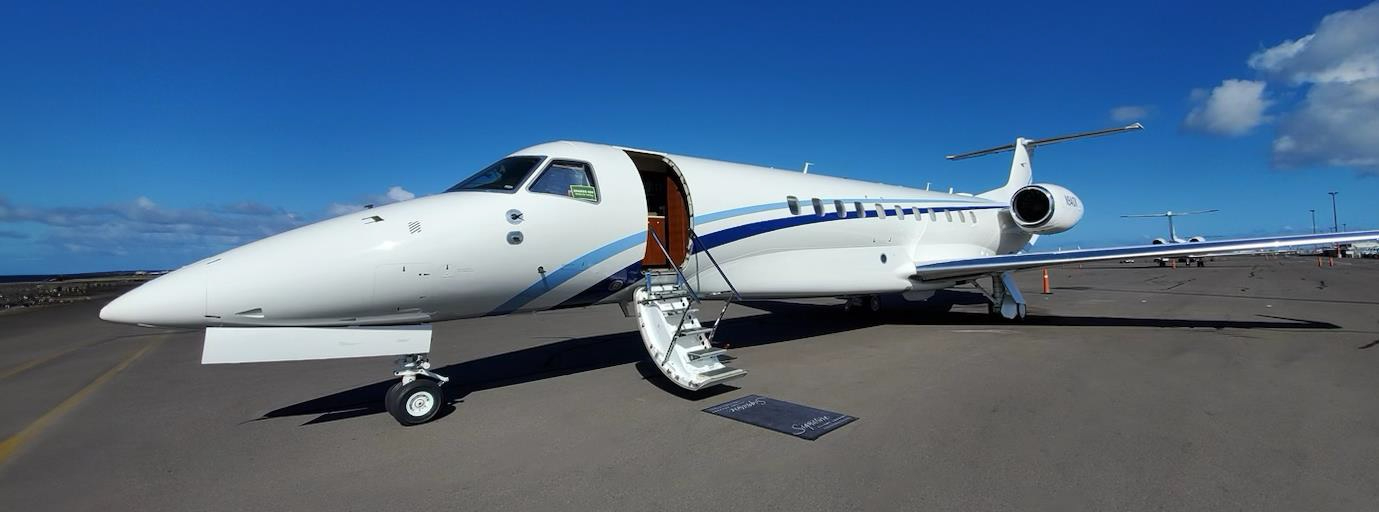 Image of tail N942DK