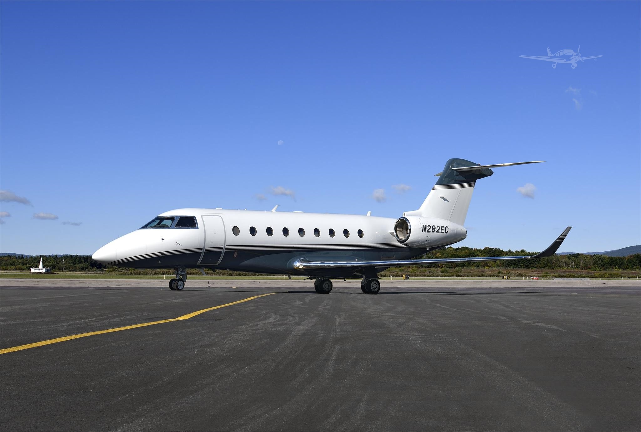 Image of tail N942MB