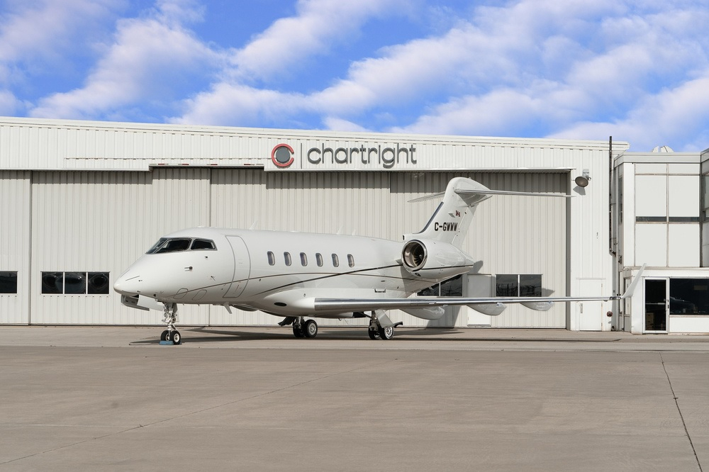 Image of tail N944UP