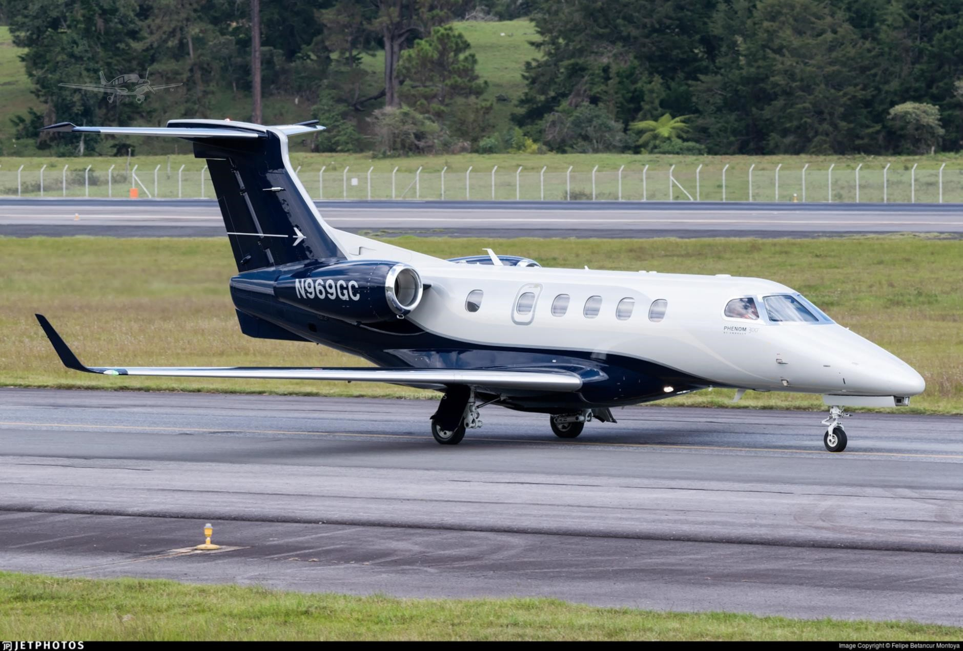 Image of tail N969GC